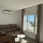 Апартаменты Perla Marina