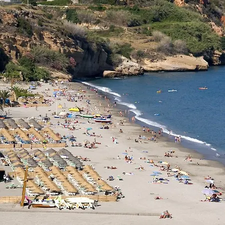 아파르타멘토스 페를라 마리나 아파트